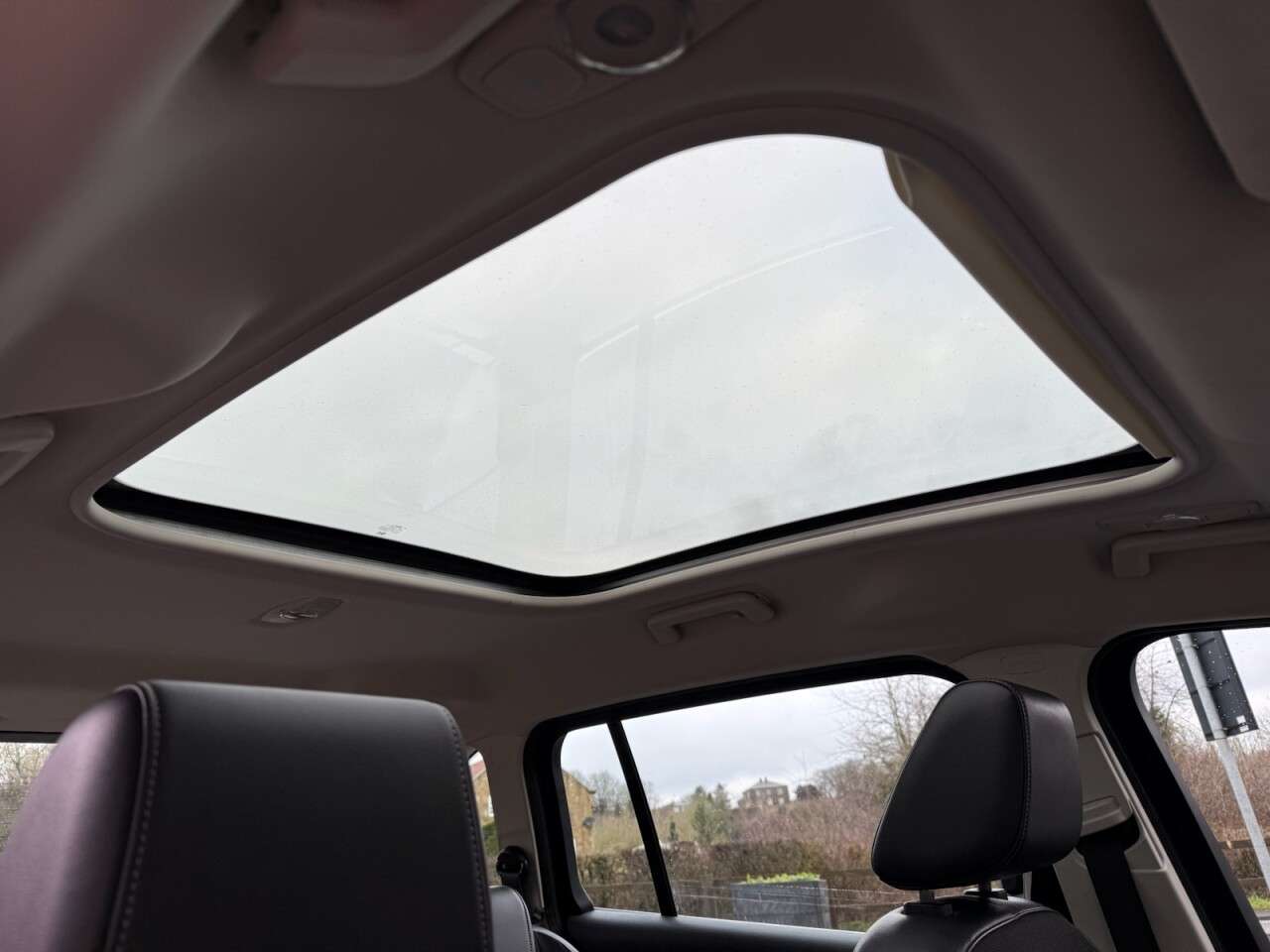 A 2018 FORD GRAND C-MAX 1.0T EcoBoost Titanium X MPV 5dr Petrol Manual Euro 6 (s/s) (125 ps) TIMING A 2018 FORD GRAND C-MAX 1.0T EcoBoost Titanium X MPV 5dr Petrol Manual Euro 6 (s/s) (125 ps) TIMING