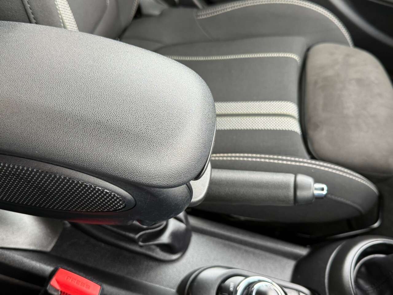 2021 MINI HATCH 2021 MINI HATCH