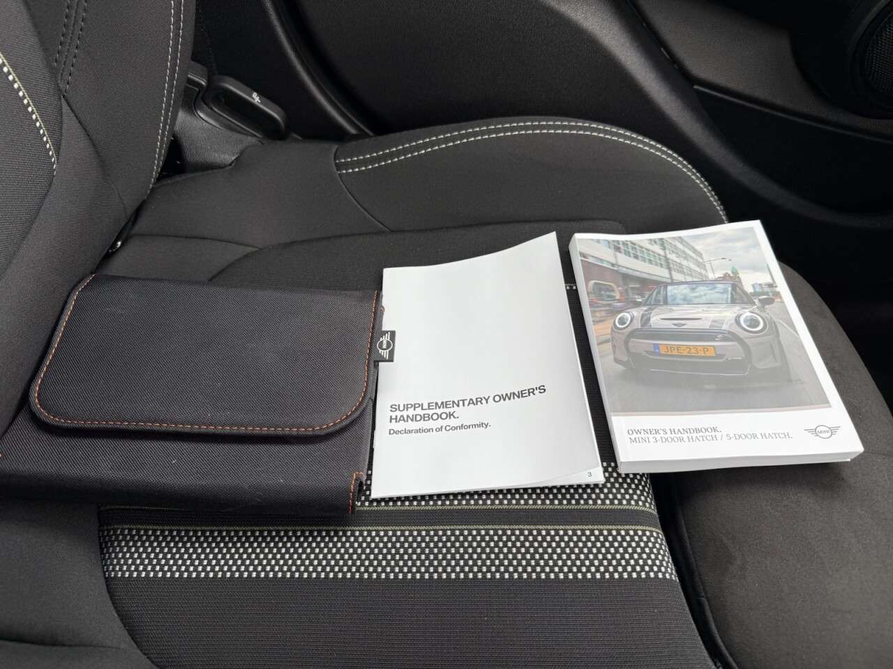 2021 MINI HATCH 2021 MINI HATCH