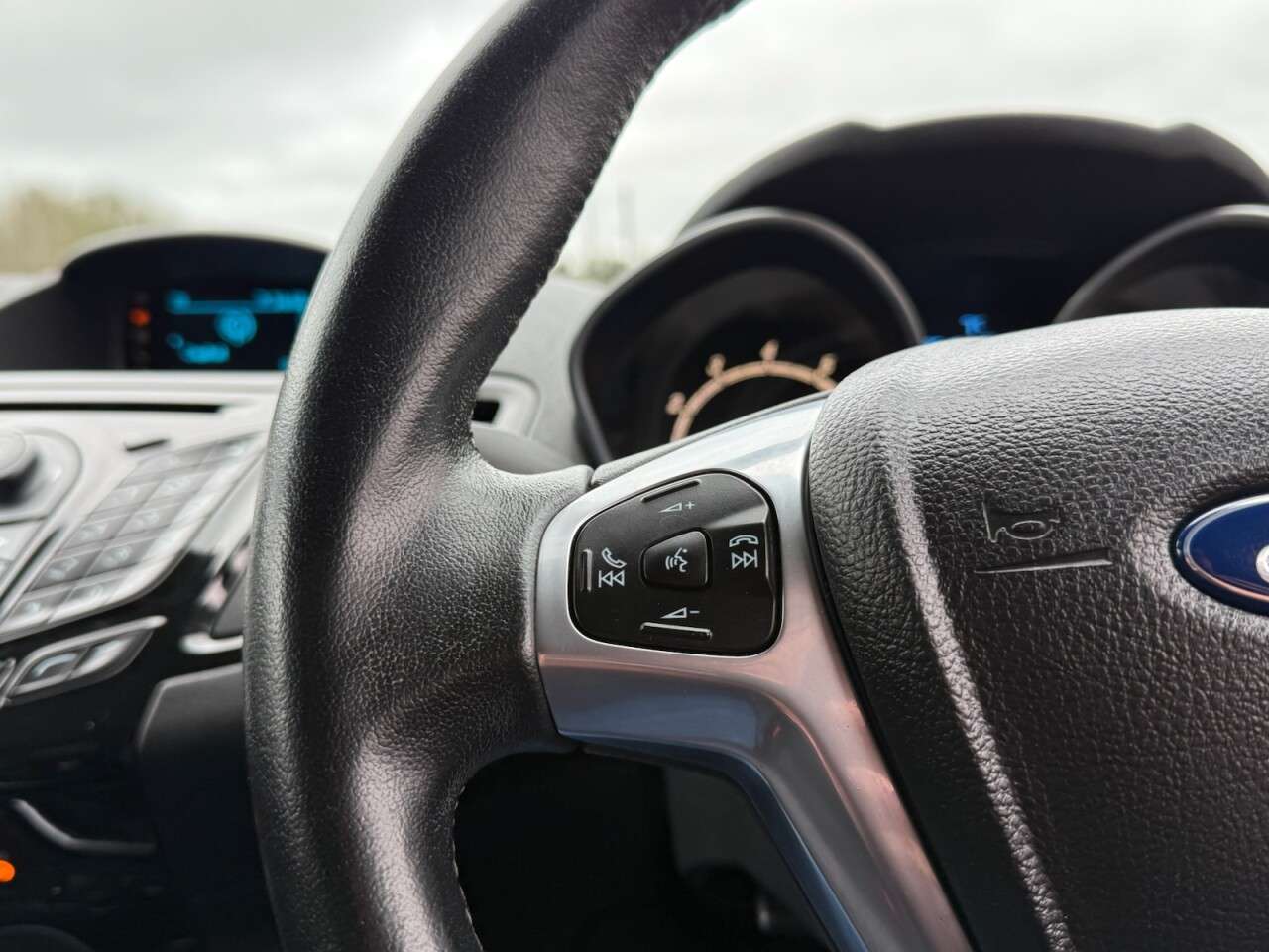 2013 FORD FIESTA 2013 FORD FIESTA