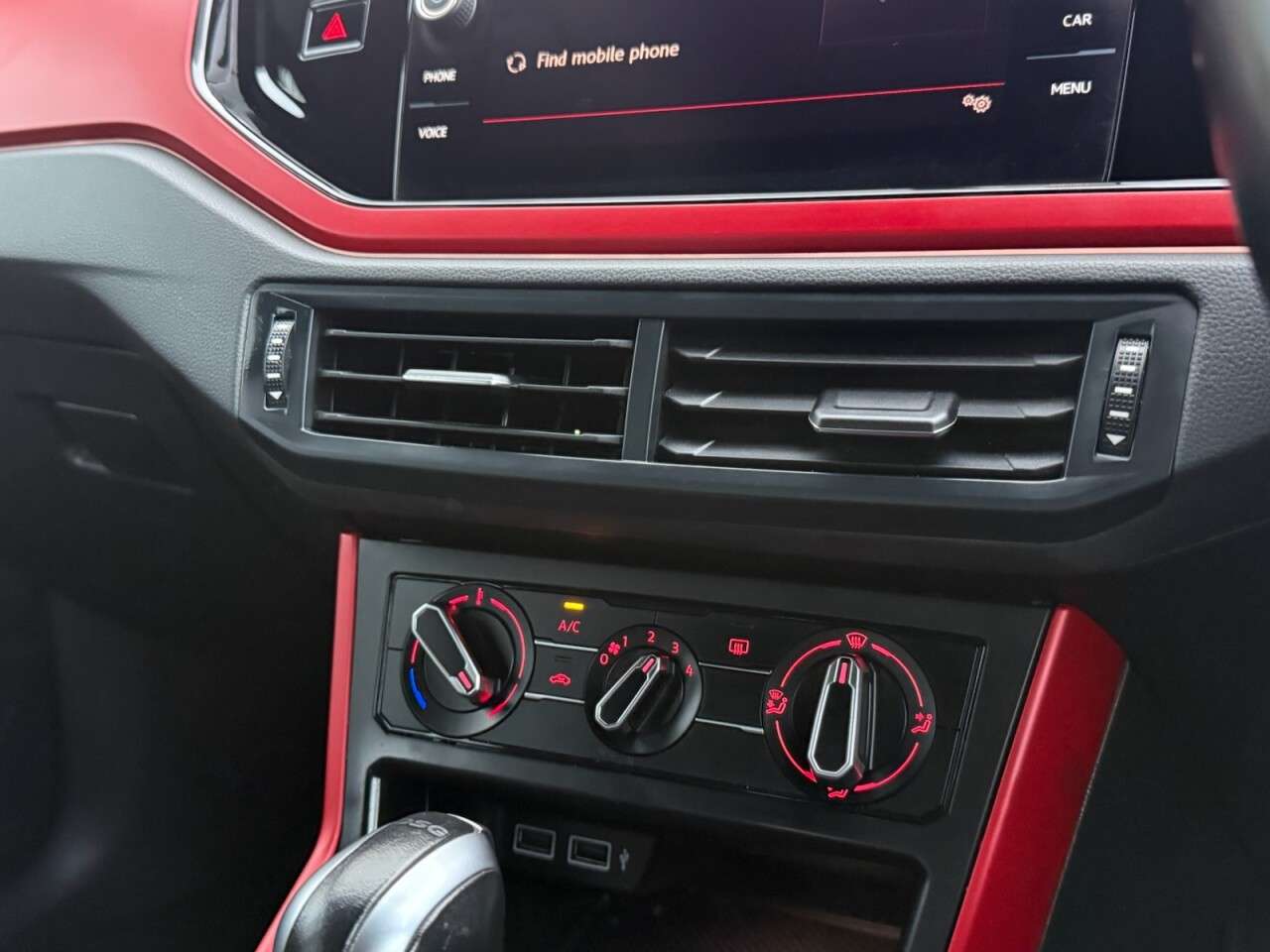 2019 VOLKSWAGEN POLO 2019 VOLKSWAGEN POLO