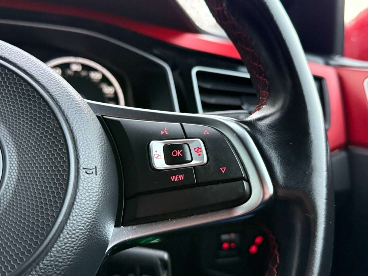 2019 VOLKSWAGEN POLO 2019 VOLKSWAGEN POLO