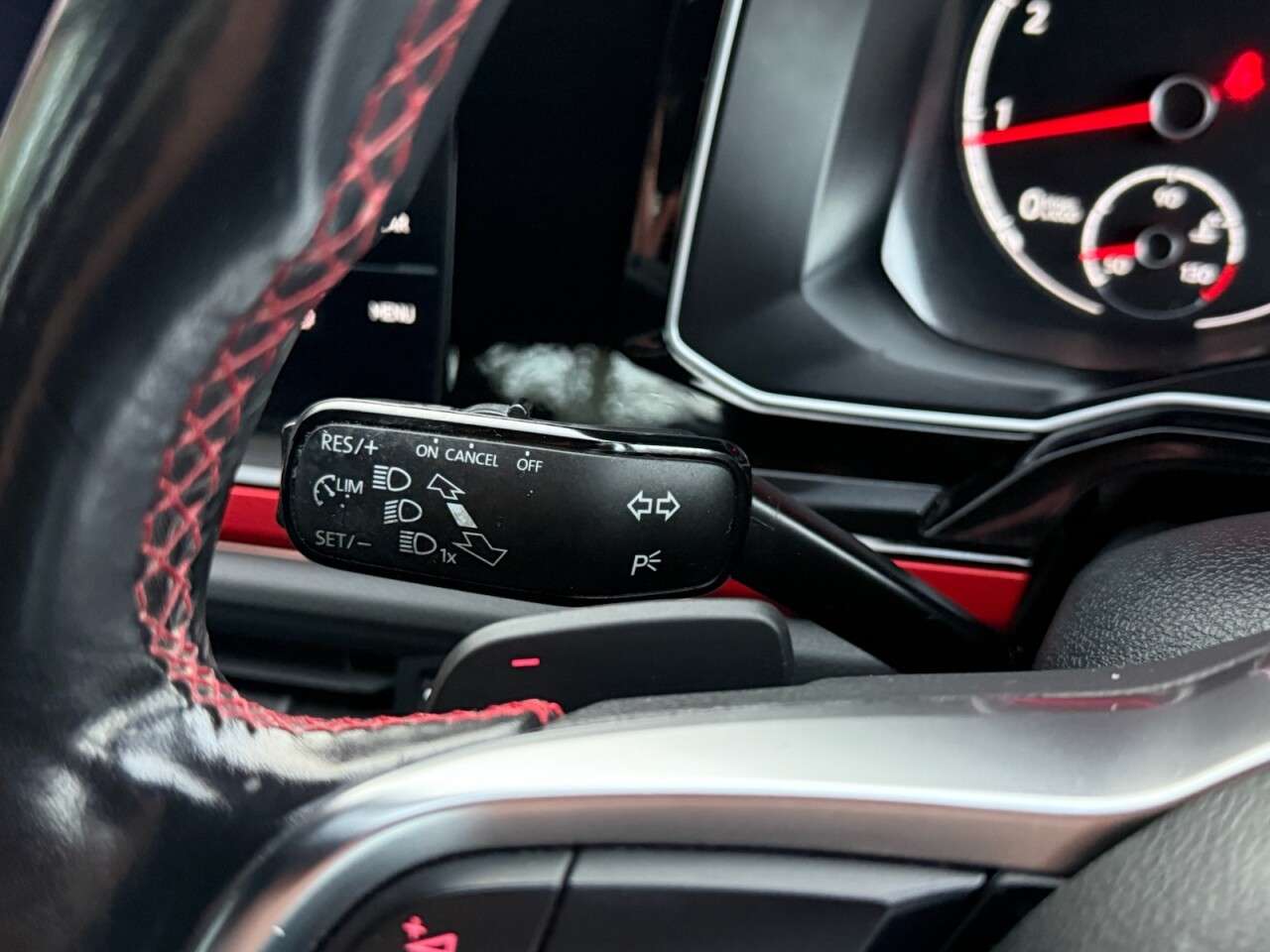 2019 VOLKSWAGEN POLO 2019 VOLKSWAGEN POLO