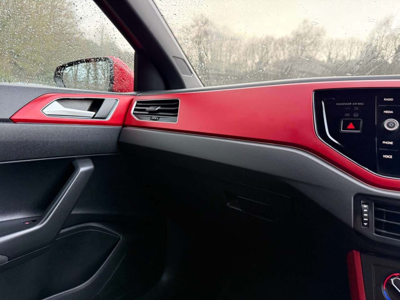 2019 VOLKSWAGEN POLO 2019 VOLKSWAGEN POLO