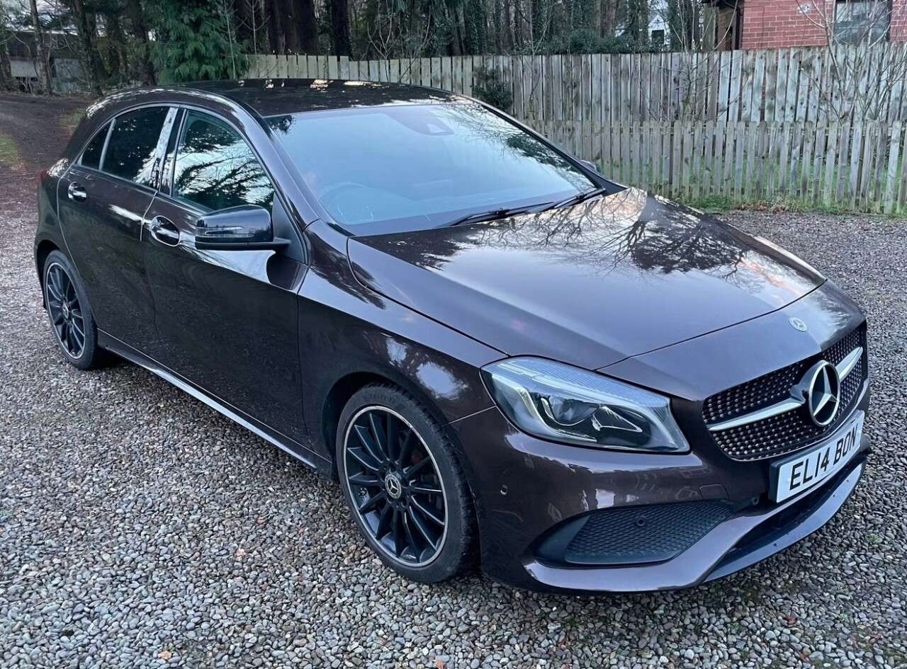 A 2018 MERCEDES-BENZ A CLASS 2.1 A200d AMG Line (Premium) Hatchback 5dr Diesel 7G-DCT Euro 6 (s/s) (136 A 2018 MERCEDES-BENZ A CLASS 2.1 A200d AMG Line (Premium) Hatchback 5dr Diesel 7G-DCT Euro 6 (s/s) (136
