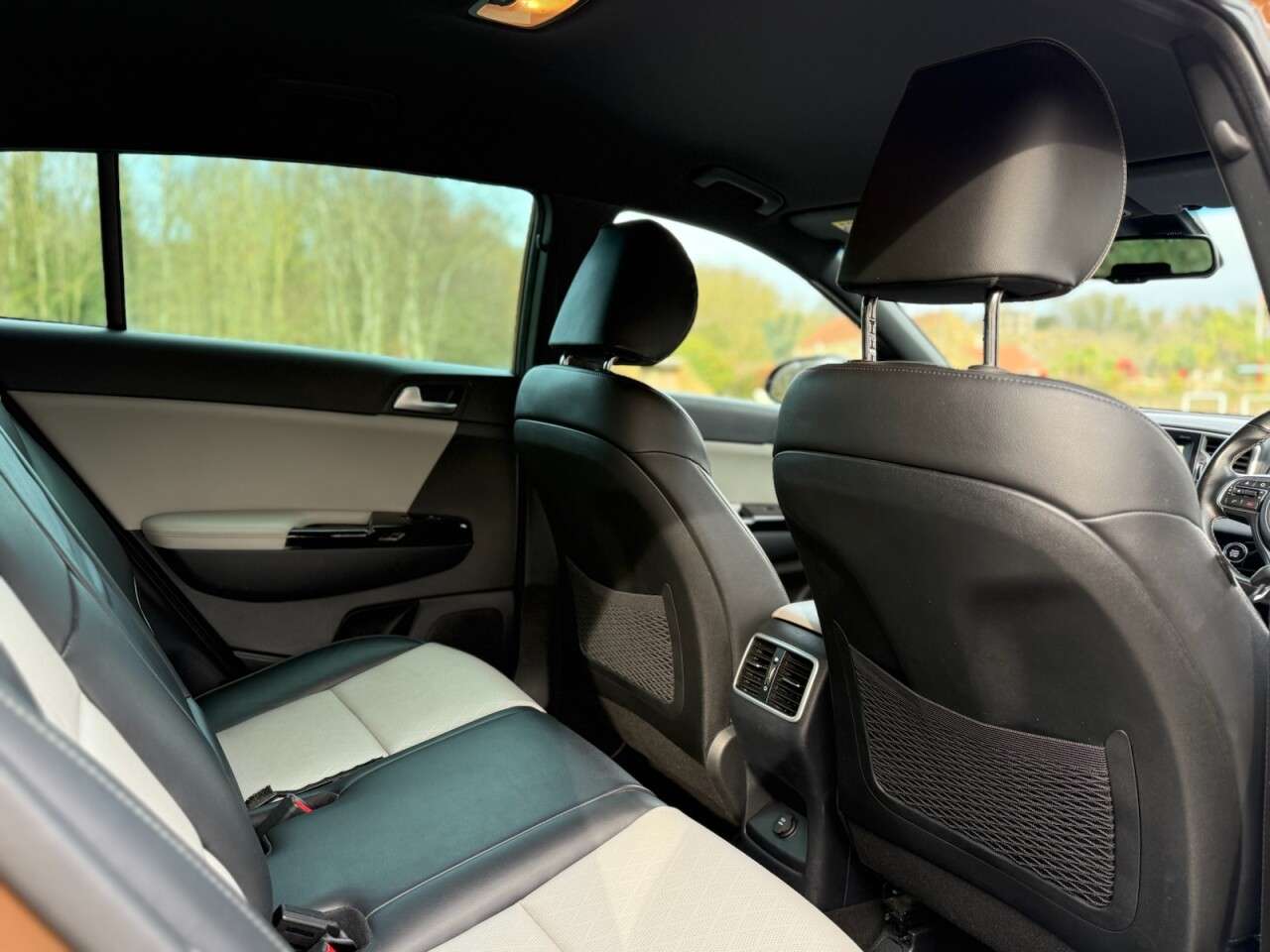 2017 KIA SPORTAGE 2017 KIA SPORTAGE