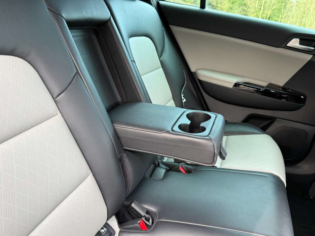 2017 KIA SPORTAGE 2017 KIA SPORTAGE