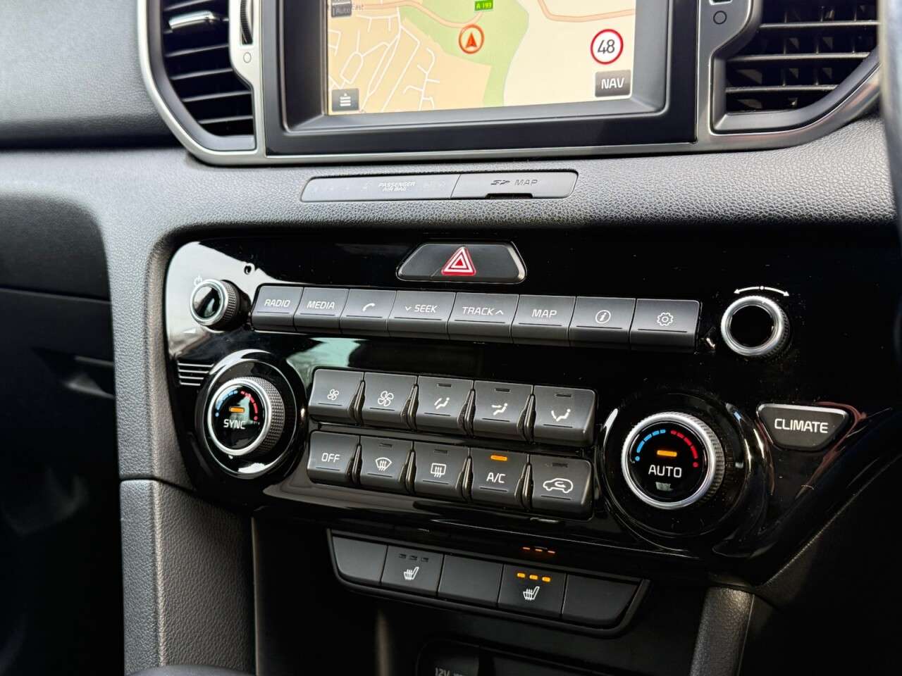 2017 KIA SPORTAGE 2017 KIA SPORTAGE