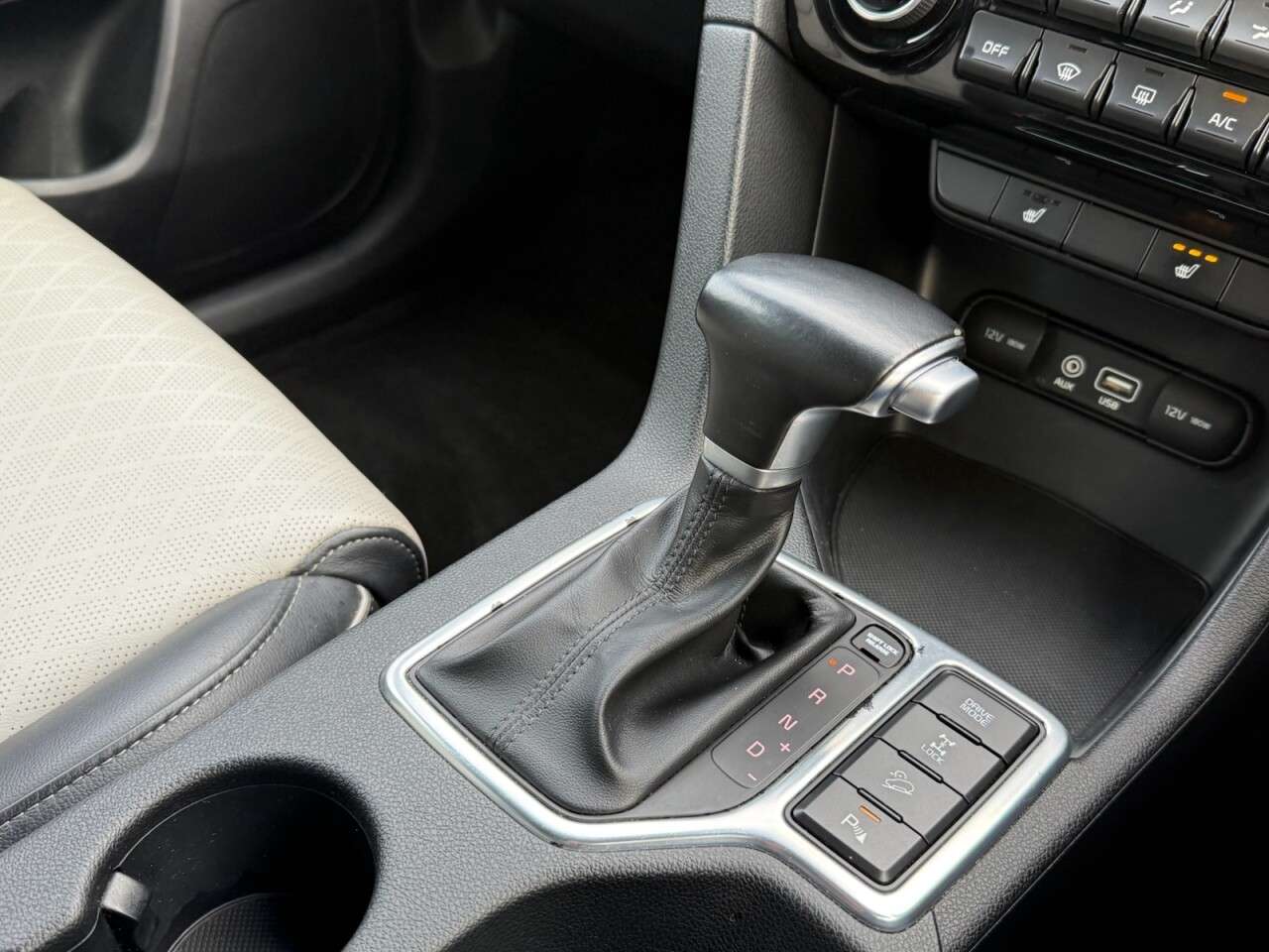 2017 KIA SPORTAGE 2017 KIA SPORTAGE