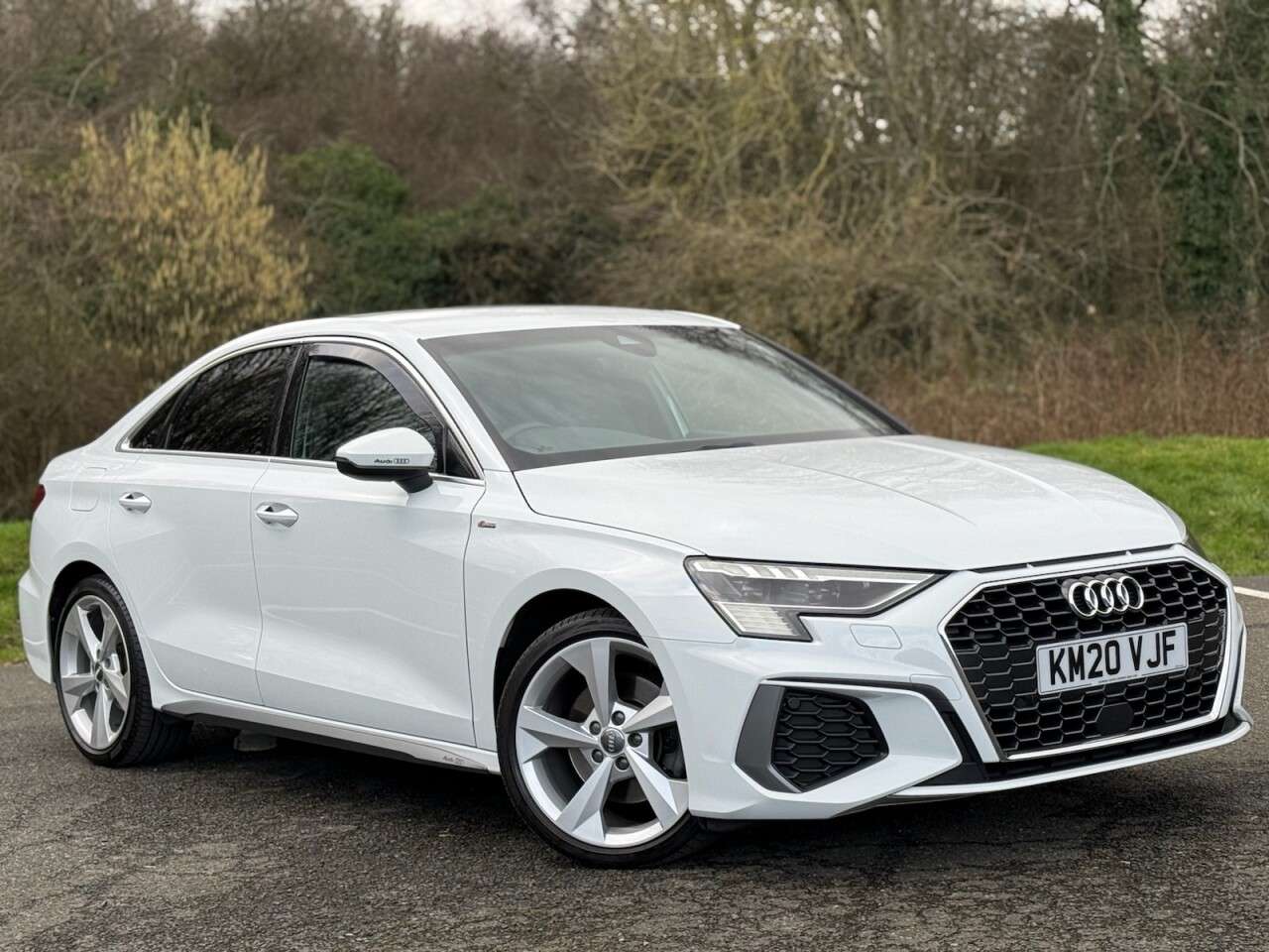 A 2020 AUDI A3 1.5 TFSI 35 S line Saloon 4dr Petrol Manual Euro 6 (s/s) (150 ps) MATRIX LE A 2020 AUDI A3 1.5 TFSI 35 S line Saloon 4dr Petrol Manual Euro 6 (s/s) (150 ps) MATRIX LE