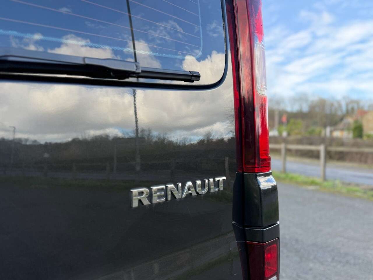 2015 RENAULT TRAFIC 2015 RENAULT TRAFIC