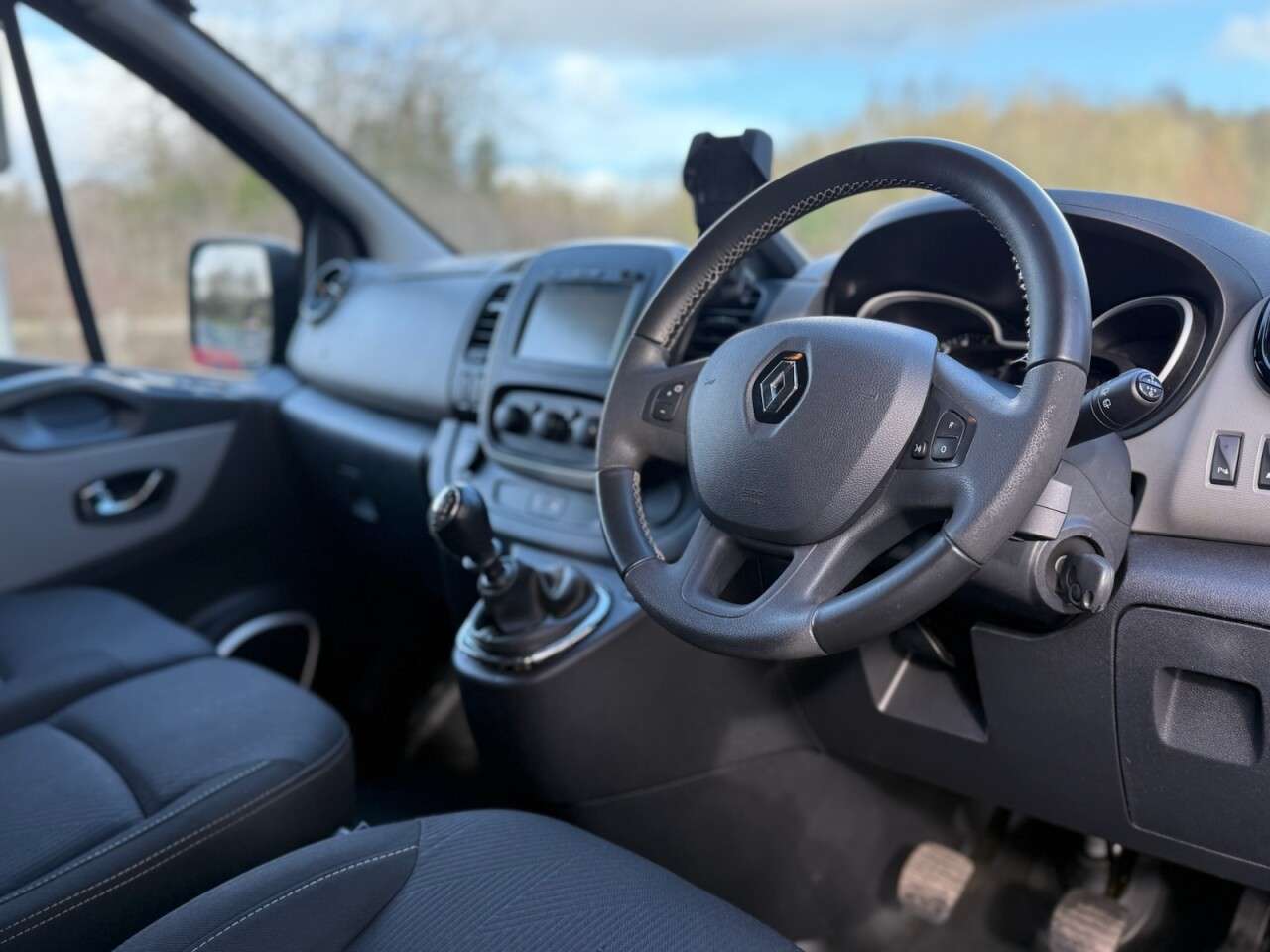 2015 RENAULT TRAFIC 2015 RENAULT TRAFIC