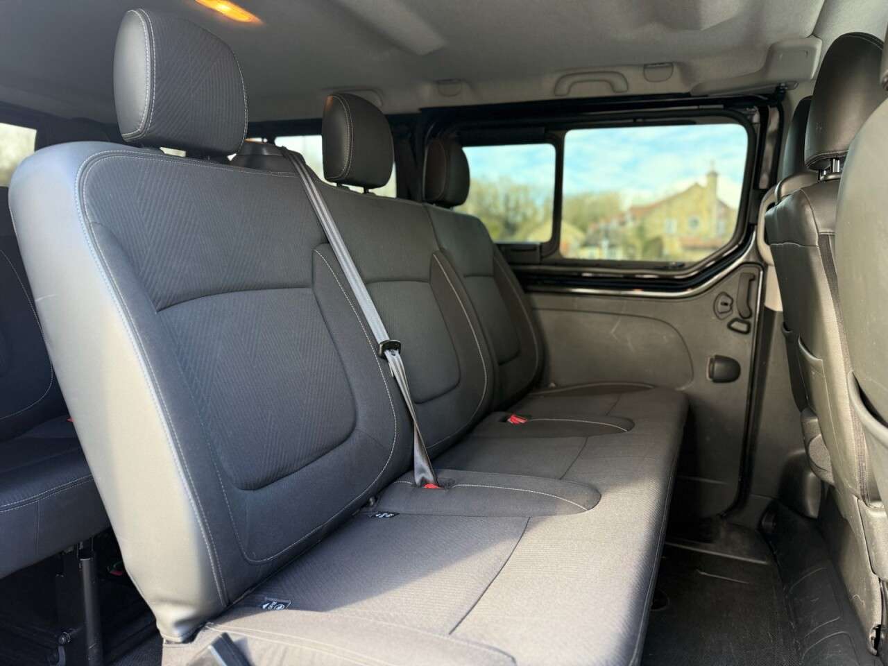 2015 RENAULT TRAFIC 2015 RENAULT TRAFIC