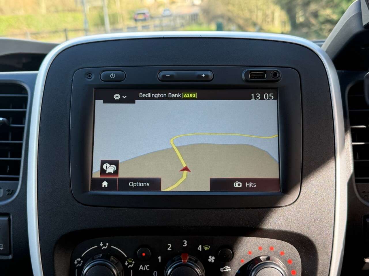 A 2015 RENAULT TRAFIC 1.6 dCi ENERGY 29 Sport Nav Minibus Double Cab 5dr Diesel Manual LWB Euro 6 A 2015 RENAULT TRAFIC 1.6 dCi ENERGY 29 Sport Nav Minibus Double Cab 5dr Diesel Manual LWB Euro 6