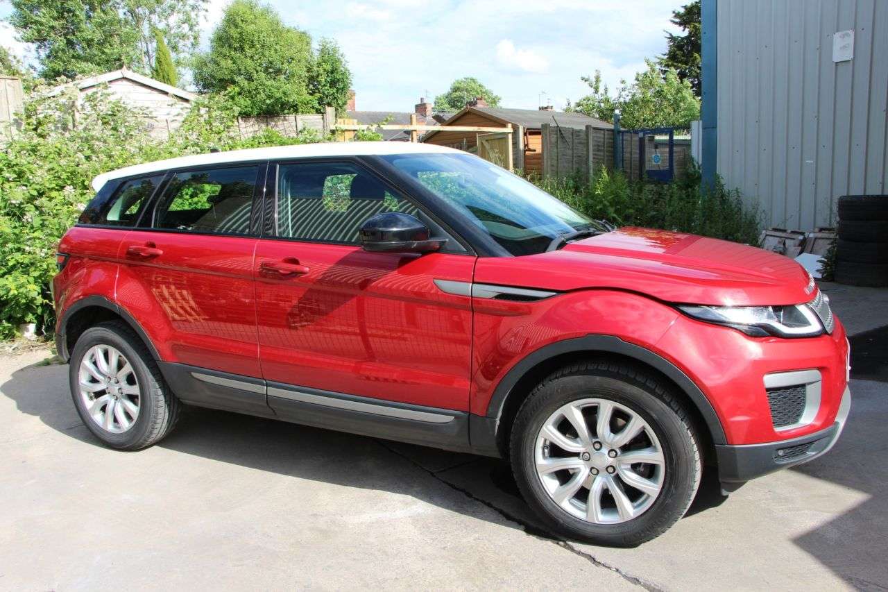 A 2016 LAND ROVER RANGE ROVER EVOQUE 2.0 TD4 SE SUV 5dr Diesel Auto 4WD Euro 6 (s/s) (180 ps) ***HEATED SEATS*** A 2016 LAND ROVER RANGE ROVER EVOQUE 2.0 TD4 SE SUV 5dr Diesel Auto 4WD Euro 6 (s/s) (180 ps) ***HEATED SEATS***