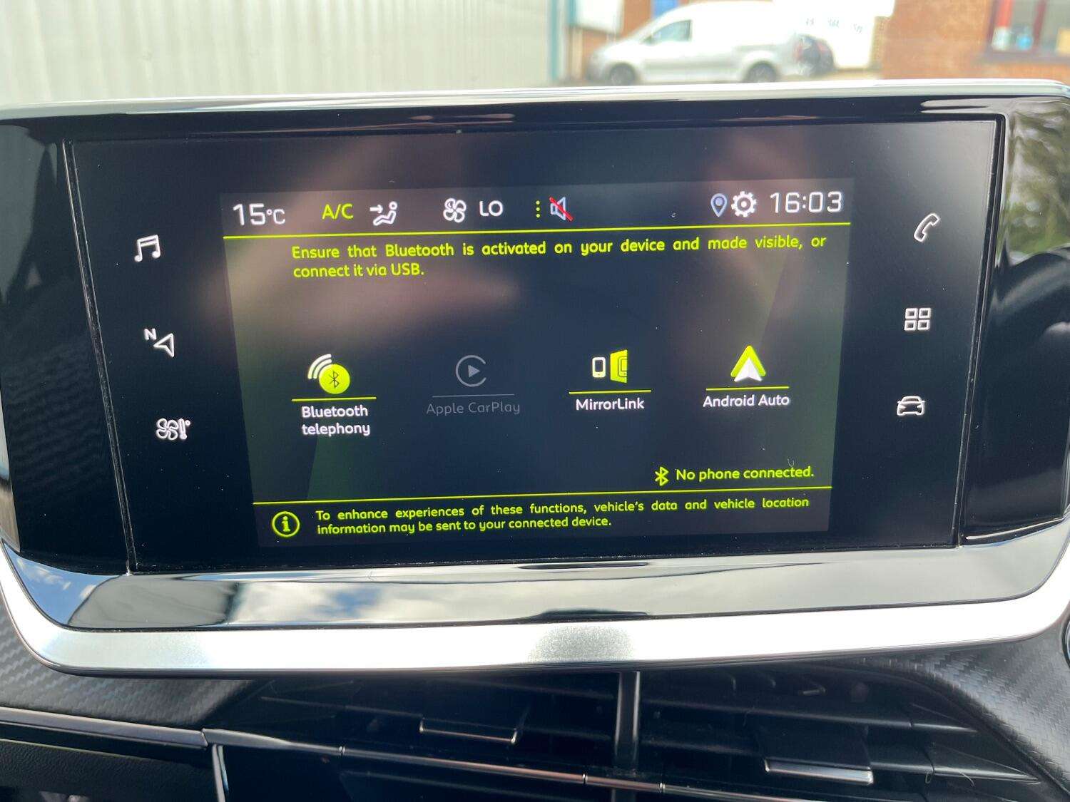 2021 PEUGEOT 208 2021 PEUGEOT 208