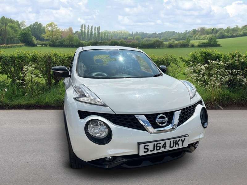 A 2014 NISSAN JUKE TEKNA DIG-T A 2014 NISSAN JUKE TEKNA DIG-T