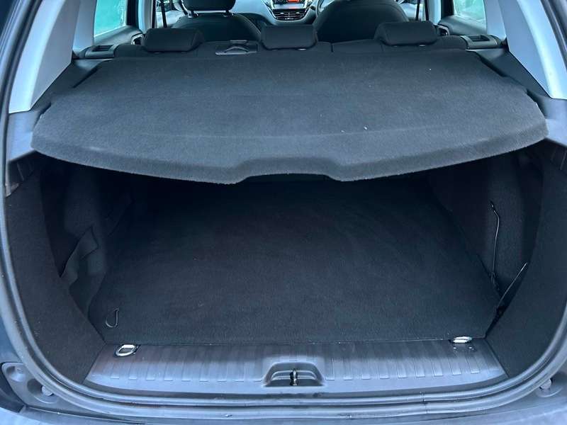 2017 PEUGEOT 2008 2017 PEUGEOT 2008