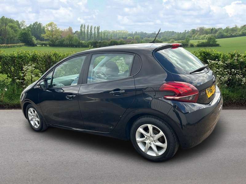 2017 PEUGEOT 208 2017 PEUGEOT 208