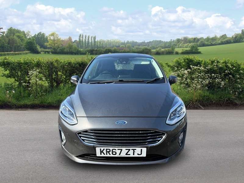 A 2017 FORD FIESTA TITANIUM A 2017 FORD FIESTA TITANIUM