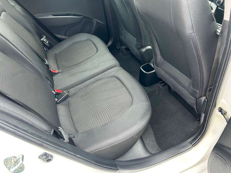 2017 HYUNDAI I10 2017 HYUNDAI I10