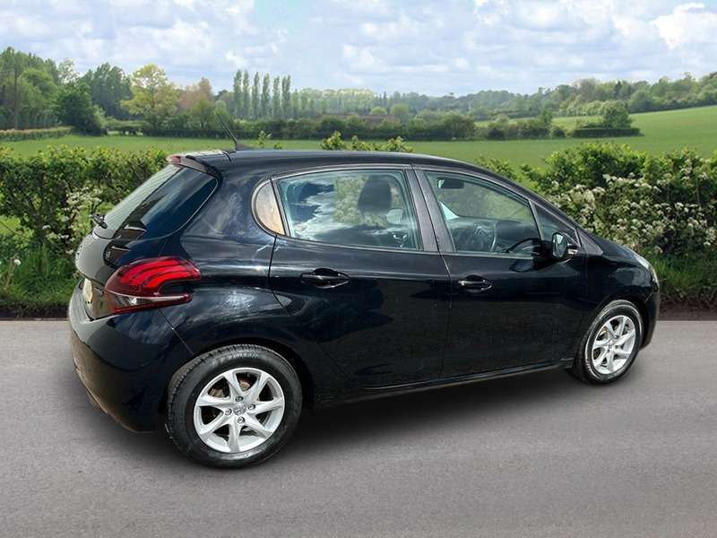 2017 PEUGEOT 208 2017 PEUGEOT 208