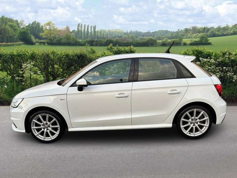 2017 AUDI A1 2017 AUDI A1