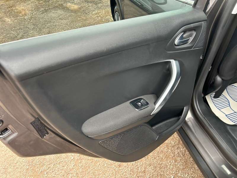 2019 PEUGEOT 2008 2019 PEUGEOT 2008