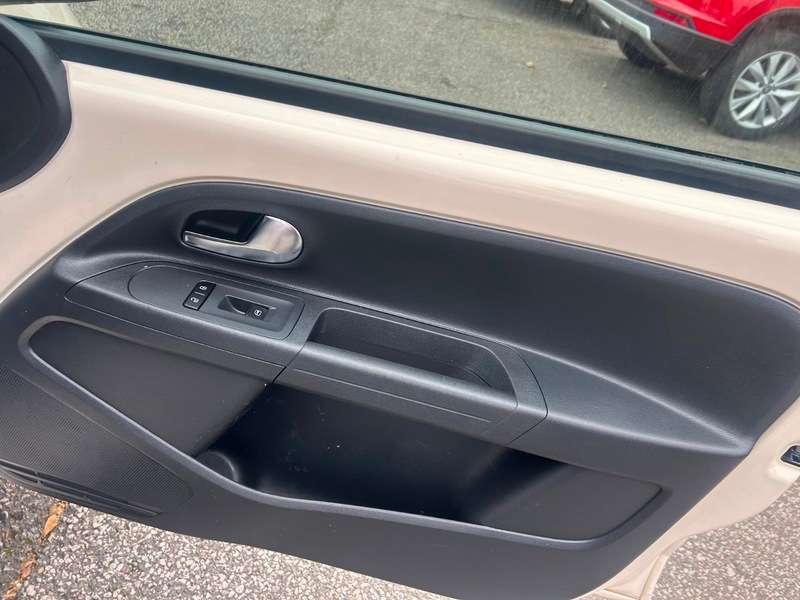 2015 SEAT MII 2015 SEAT MII