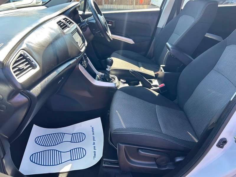 2016 SUZUKI SX4 2016 SUZUKI SX4
