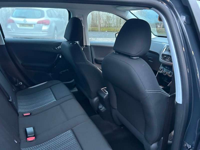 2017 PEUGEOT 2008 2017 PEUGEOT 2008