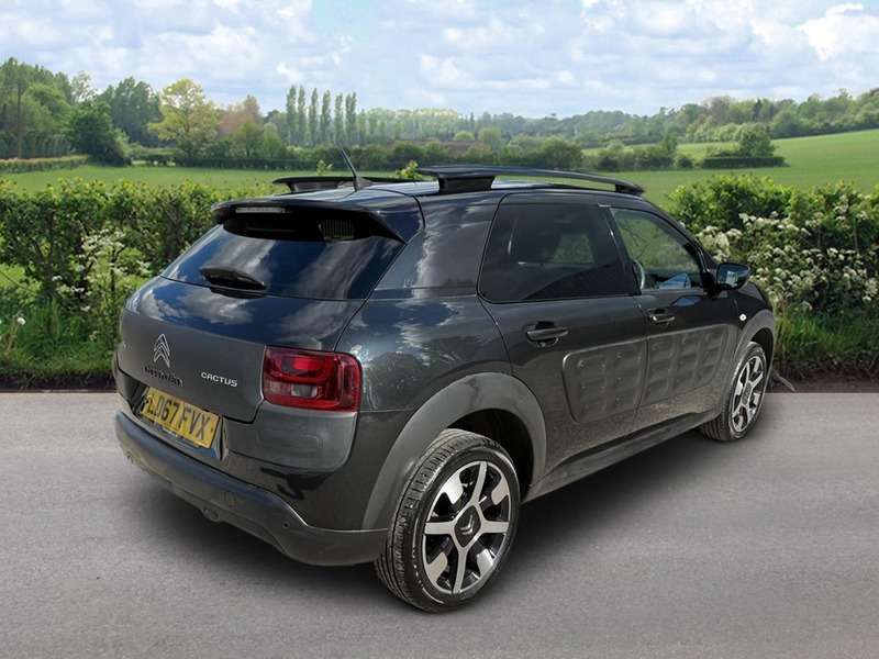 A 2017 CITROEN C4 CACTUS PURETECH FLAIR A 2017 CITROEN C4 CACTUS PURETECH FLAIR