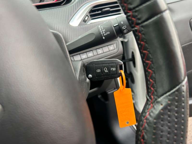 2019 PEUGEOT 2008 2019 PEUGEOT 2008