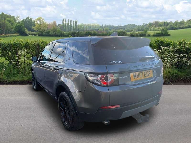 A 2017 LAND ROVER DISCOVERY SPORT TD4 SE TECH A 2017 LAND ROVER DISCOVERY SPORT TD4 SE TECH