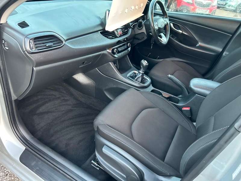 2018 HYUNDAI I30 2018 HYUNDAI I30