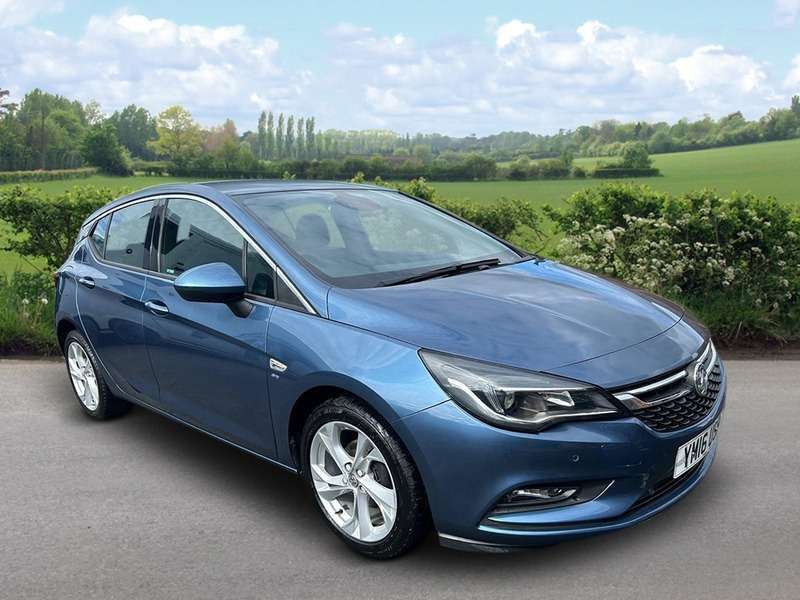 A 2016 VAUXHALL ASTRA SRI NAV A 2016 VAUXHALL ASTRA SRI NAV