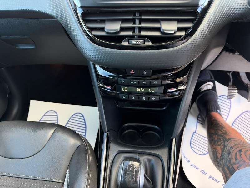 2018 PEUGEOT 2008 2018 PEUGEOT 2008