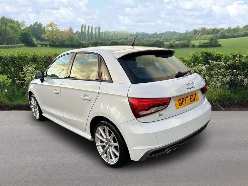 2017 AUDI A1 2017 AUDI A1