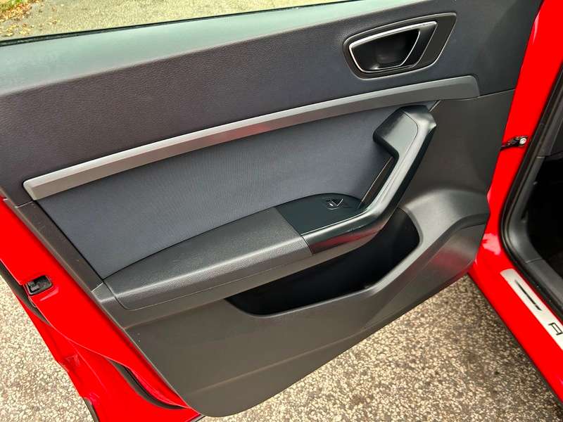 2017 SEAT ATECA 2017 SEAT ATECA