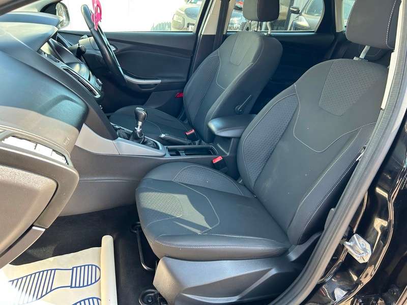 A 2016 FORD FOCUS ZETEC A 2016 FORD FOCUS ZETEC