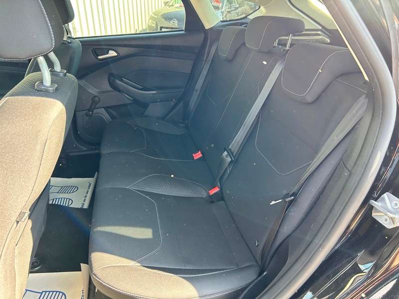 A 2016 FORD FOCUS ZETEC A 2016 FORD FOCUS ZETEC