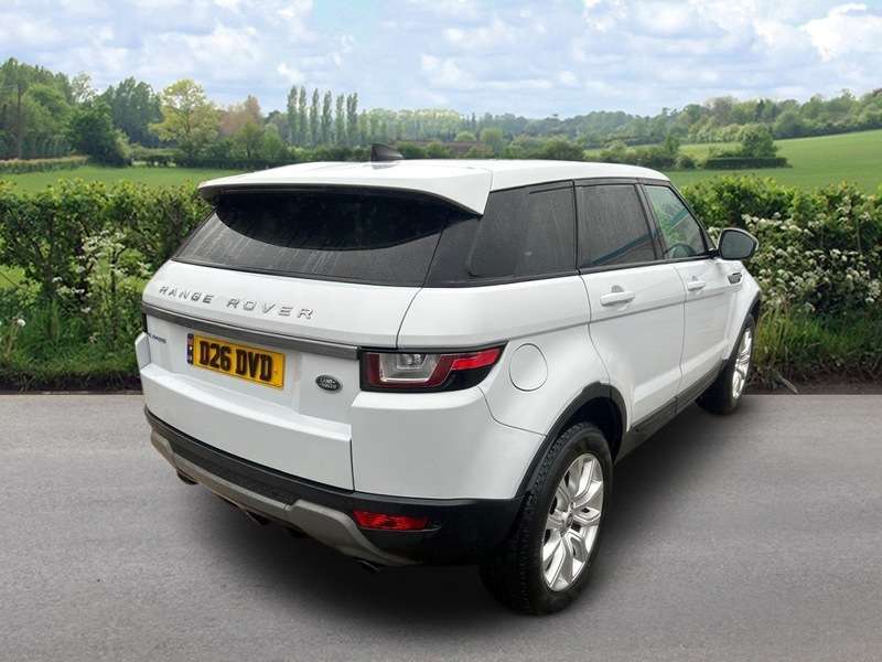 A 2017 LAND ROVER RANGE ROVER EVOQUE ED4 SE A 2017 LAND ROVER RANGE ROVER EVOQUE ED4 SE