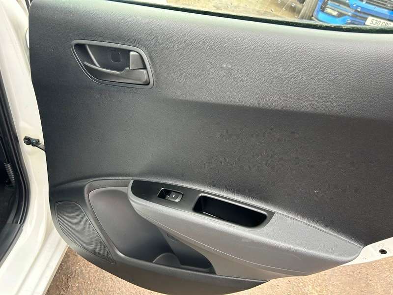 2017 HYUNDAI I10 2017 HYUNDAI I10