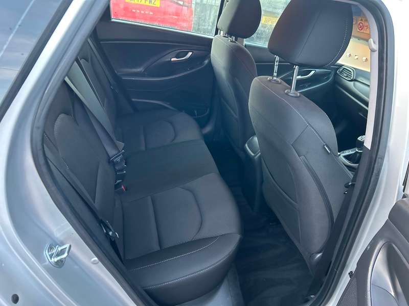 2018 HYUNDAI I30 2018 HYUNDAI I30