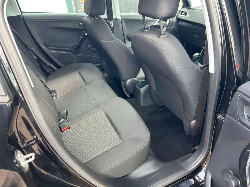 2017 PEUGEOT 208 2017 PEUGEOT 208