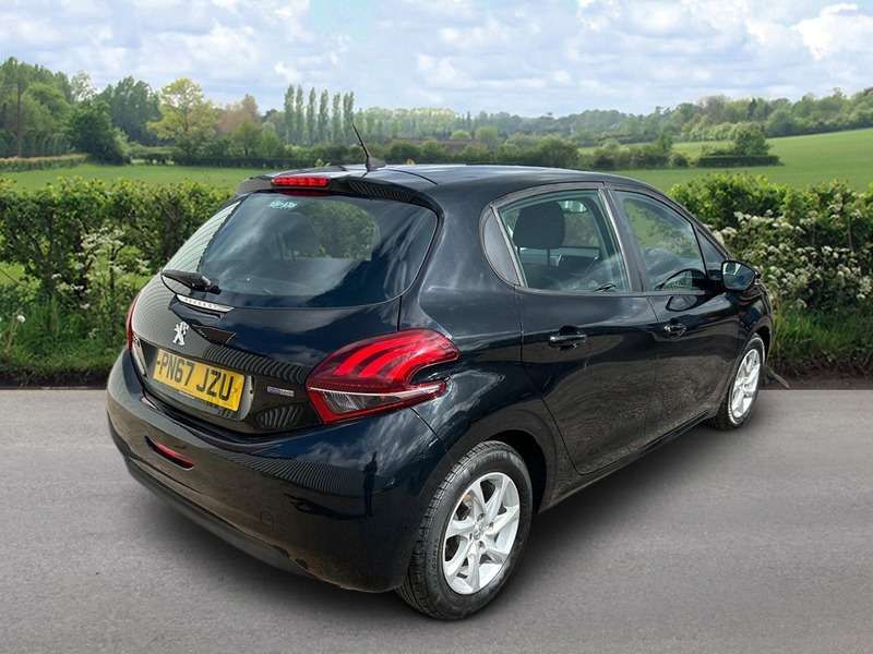 2017 PEUGEOT 208 2017 PEUGEOT 208