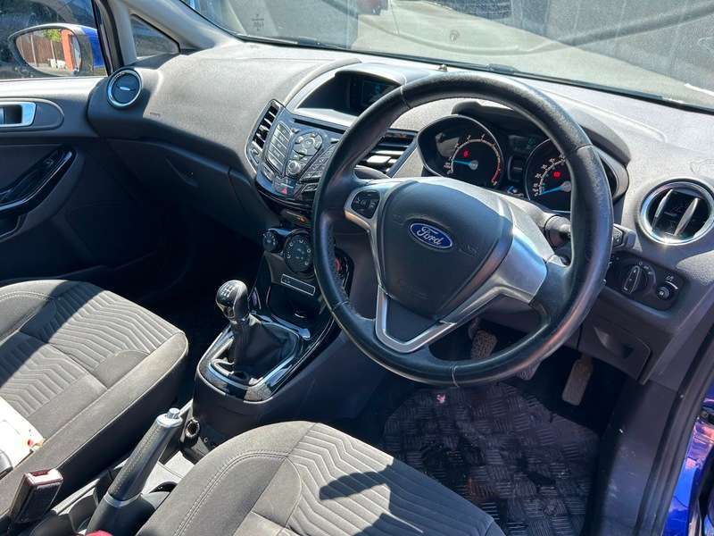 2015 FORD FIESTA 2015 FORD FIESTA