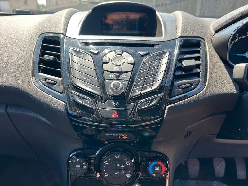 2015 FORD FIESTA 2015 FORD FIESTA
