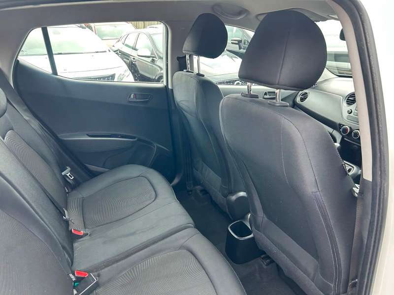 2017 HYUNDAI I10 2017 HYUNDAI I10