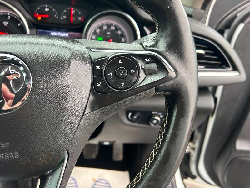 2017 VAUXHALL INSIGNIA 2017 VAUXHALL INSIGNIA